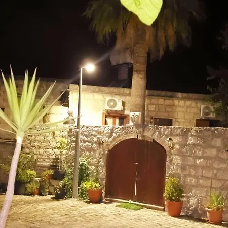 Christothea Holiday home *